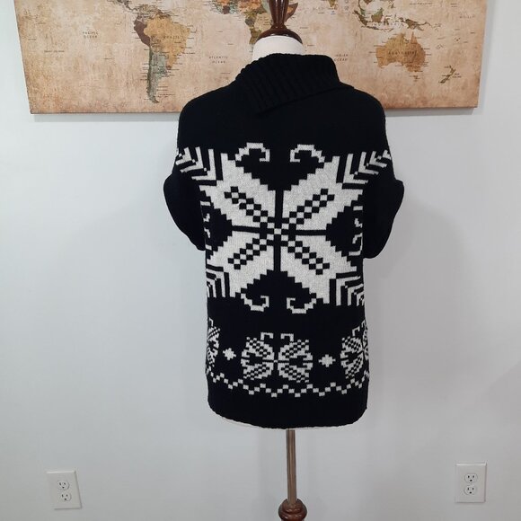 Short sleeve winter sweater - Forever 21 brand - Picture 4 of 10